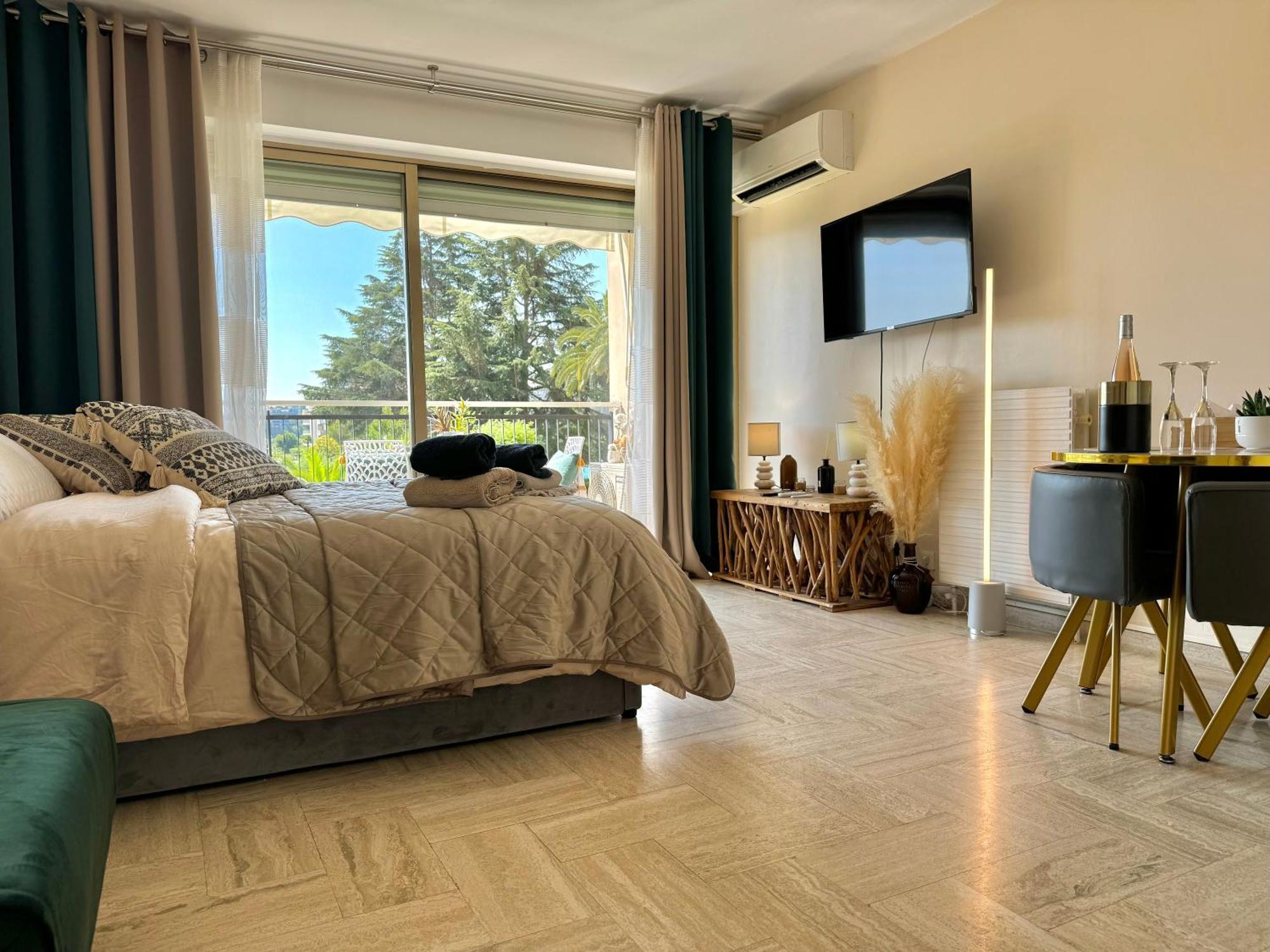 My Resid Appart Cannes Marina Vue Piscine Mandelieu Εξωτερικό φωτογραφία